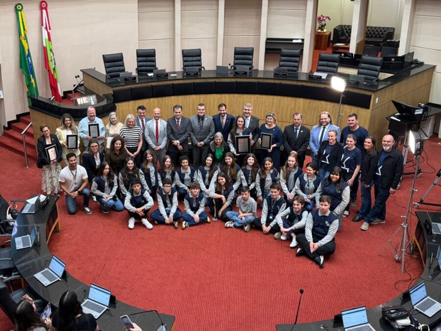 Homenagem aos 20 anos do Programa Vereador Mirim de Jaraguá do Sul.