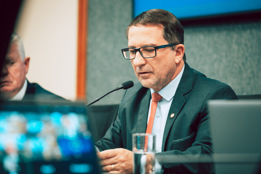 Deputado Junior Cardoso.