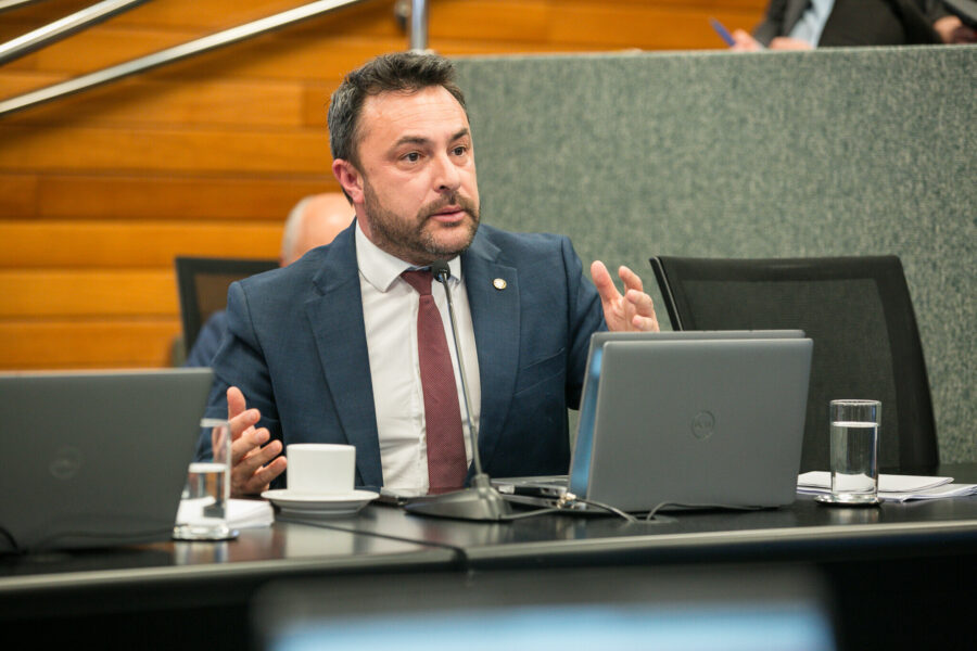 - Deputado Marcius Machado (PL)