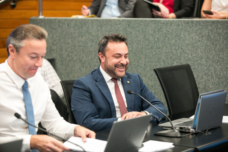 - Deputado Napoleão Bernardes (PSD) 	
 - Deputado Marcius Machado (PL)