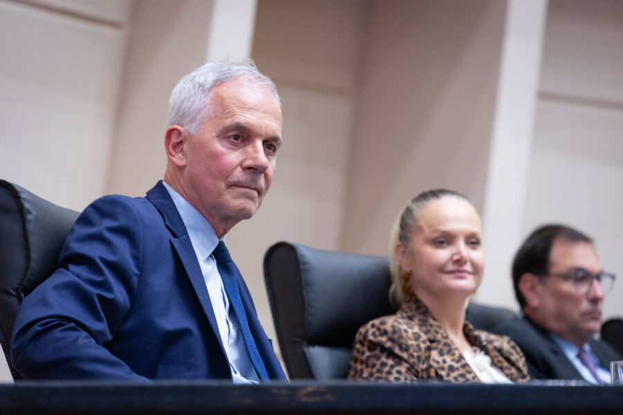 - Carlos Alberto Civinski - 


Presidente do Tribunal Regional Eleitoral de Santa Catarina (TRE-SC)