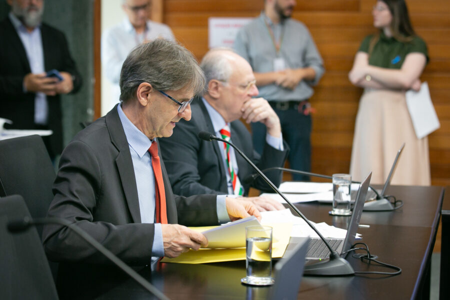 - Deputado Neodi Saretta (PT) 	
 - Deputado Dr. Vicente Caropreso (PSDB)