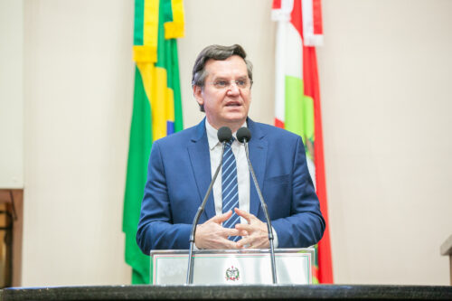 - Deputado Jair Miotto (União)