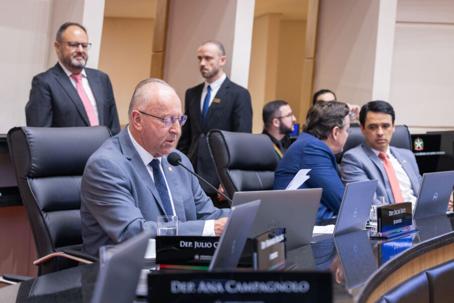 - Deputado Oscar Gutz (PL) 	
 - Deputado Jair Miotto (União) 	
 - Deputado Marcos da Rosa (União)