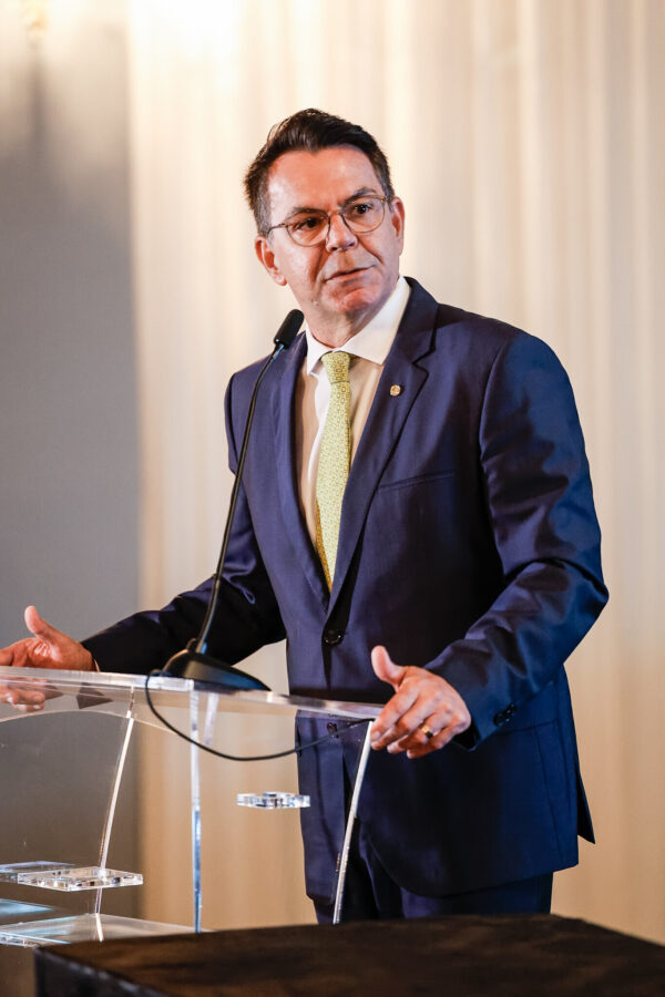 - Luiz Fernando Vampiro - Deputado Federal (MDB)