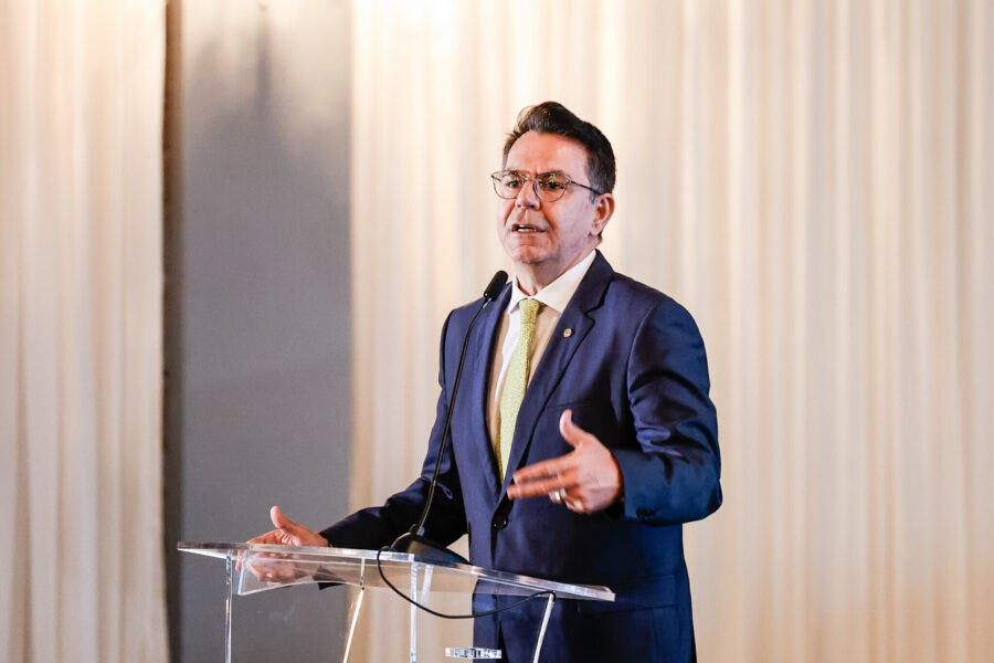 - Luiz Fernando Vampiro - Deputado Federal (MDB)