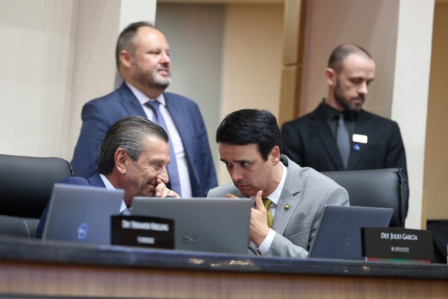 - Deputado Julio Garcia (PSD) 	 - Deputado Marcos da Rosa (União)