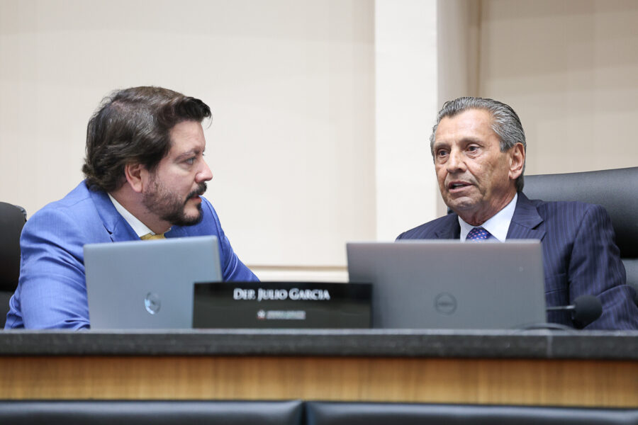 - Deputado Alex Brasil (PL)
- Deputado Julio Garcia