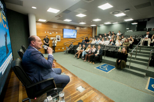 Presidente vê a Escola como reflexo da modernização do Parlamento