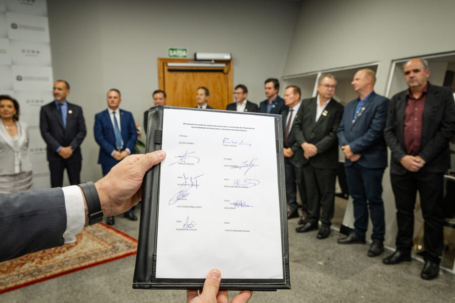 Contrato de cooperação técnica para a construção dos protocolos de sustentabilidade.