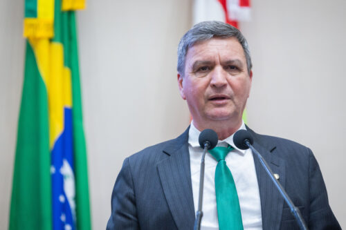 - Deputado Adilson Girard (MDB)