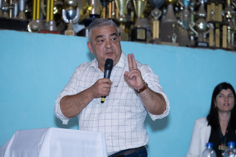 Deputado Sargento Lima.