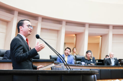 -Lucas Durão - Presidente da associação Sul Catarinense da Igreja Adventista