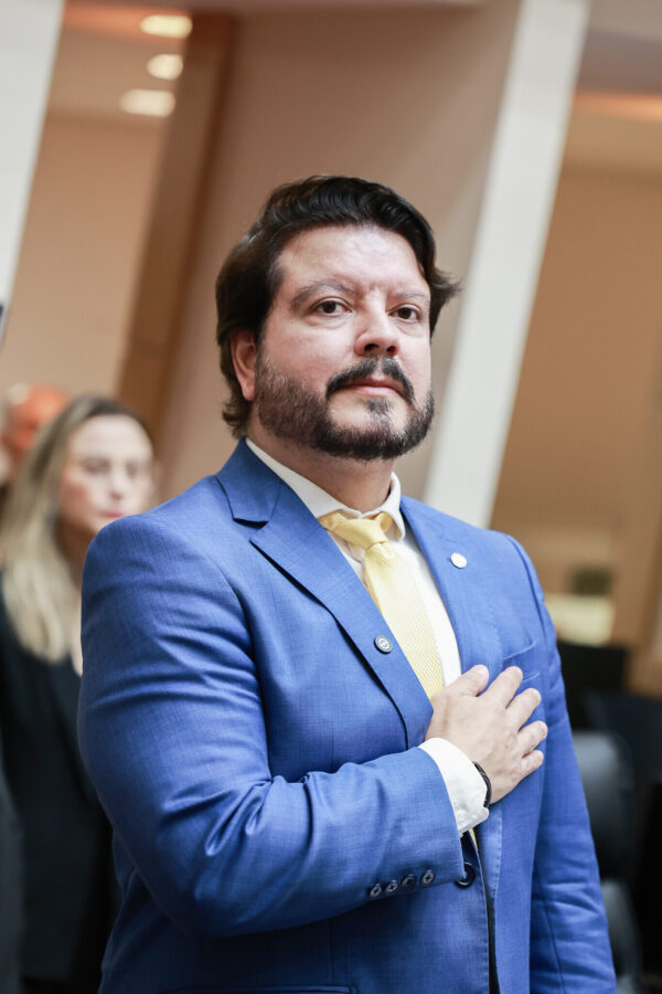 - Deputado Alex Brasil (PL)