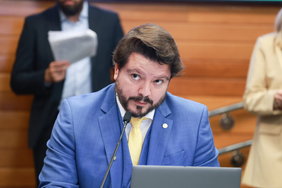 - Deputado Alex Brasil (PL)