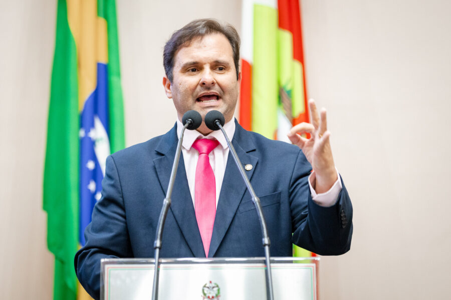 - Deputado Sérgio Guimarães (UNIÃO)