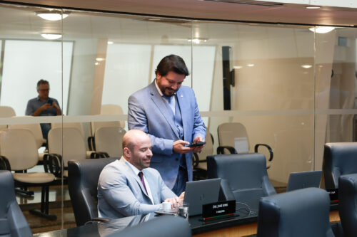 - Deputado Jessé Lopes (PL)  - Deputado Alex Brasil (PL)
