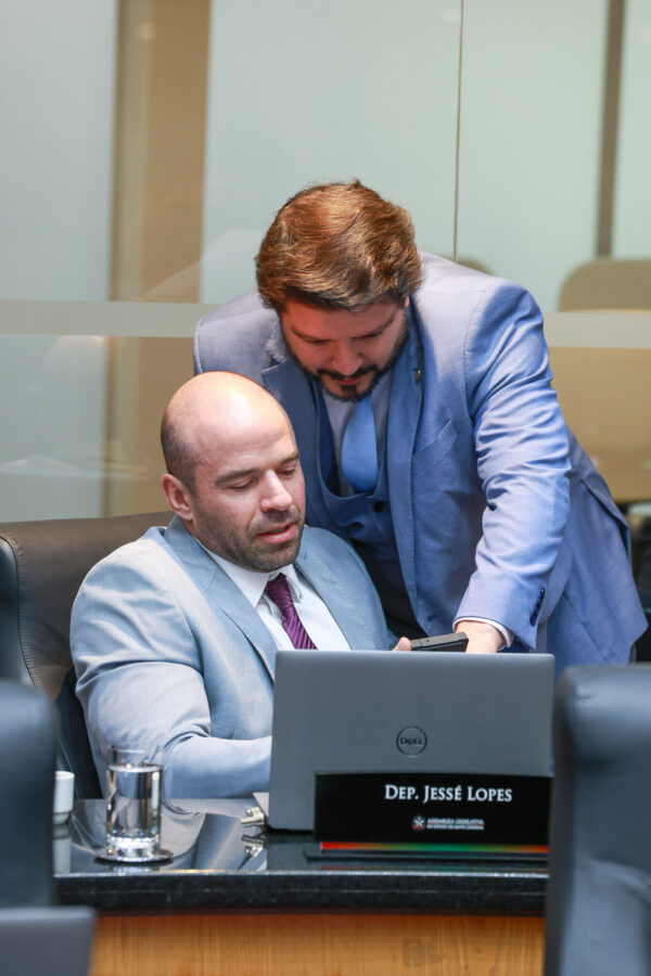 - Deputado Alex Brasil (PL)
 - Deputado Jessé Lopes (PL)