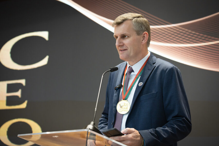 Ivonir Buss, presidente do Sicoob Credivale.
