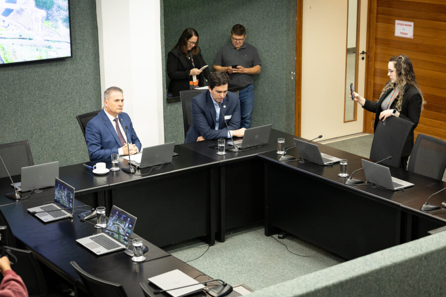 - Deputado Altair Silva (PP) - Eduardo Vieira -Presidente do Sapiens Park