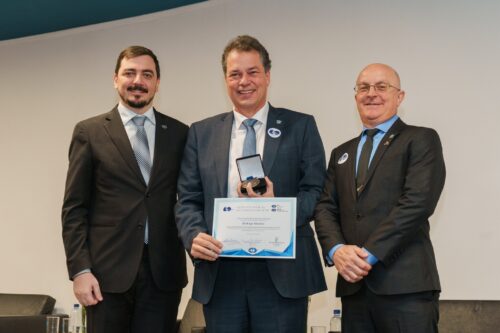 Minotto é homenageado no Jubileu de Diamante da Profissão de Administração promovido pelo CRA-SC