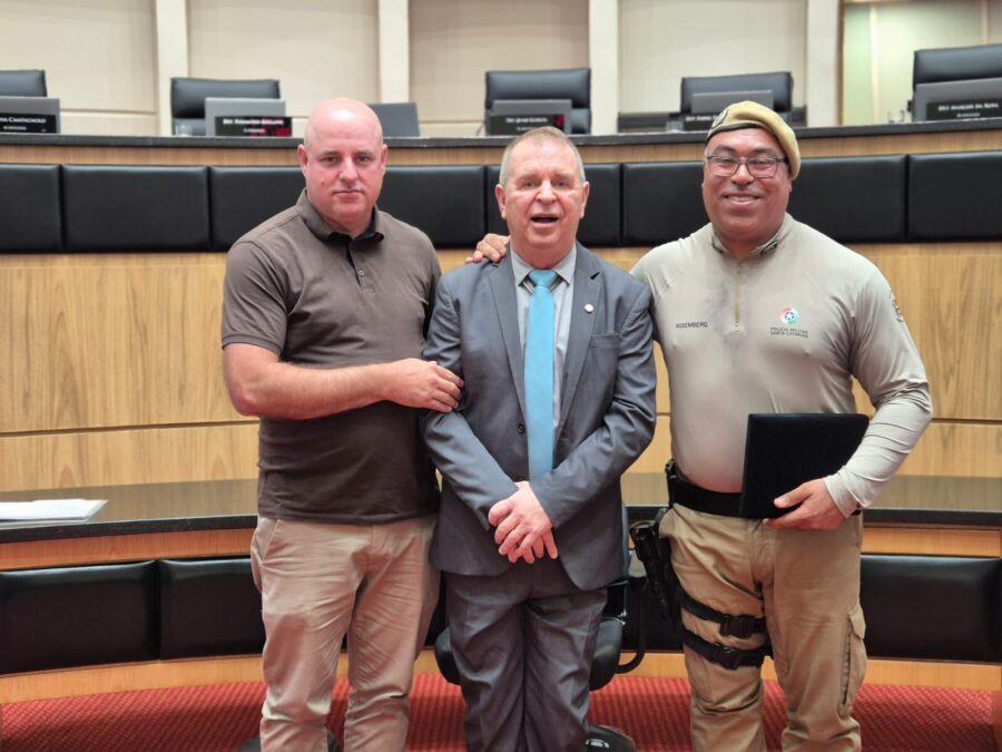 Eskudlark homenageia policial militar por ato de heroísmo em Alfredo Wagner