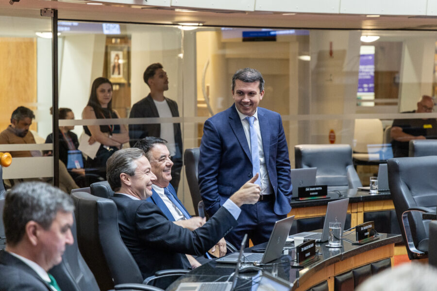 - Deputado Napoleão Bernardes (PSD) 	 - Deputado Mauricio Peixer (PL)	

- Deputado Camilo Martins (Podemos)