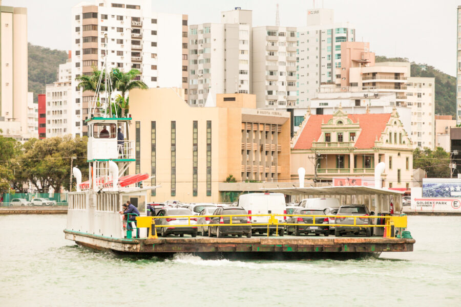 Agora é lei: ferry boat terá que aceitar cartão como forma de pagamento