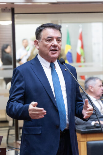 - Deputado Mauricio Peixer (PL)
