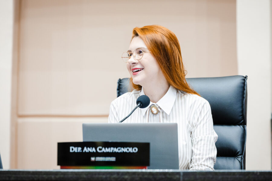 - Deputada Ana Campagnolo (PL)
