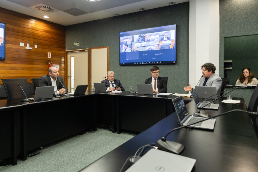 - Deputado Jessé Lopes (PL) 
 - Deputado Nilso Berlanda (PL)
- Deputado Junior Cardoso (PRD)
 - Deputado Marquito (PSOL)