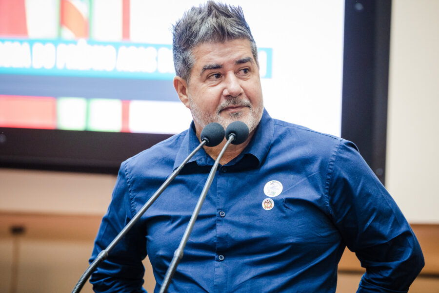 - Luciano Martins - Fundador e Presidente do Instituto Luciano Martins