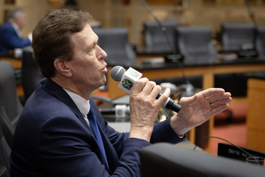 - Deputado Volnei Weber (MDB)