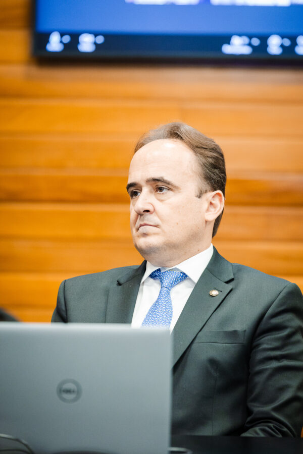 - Deputado Carlos Humberto (PL)