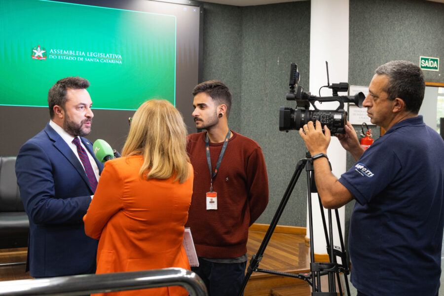 - Deputado Marcius Machado (PL)