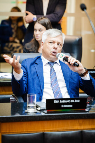 - Deputado Fabiano da Luz (PT)