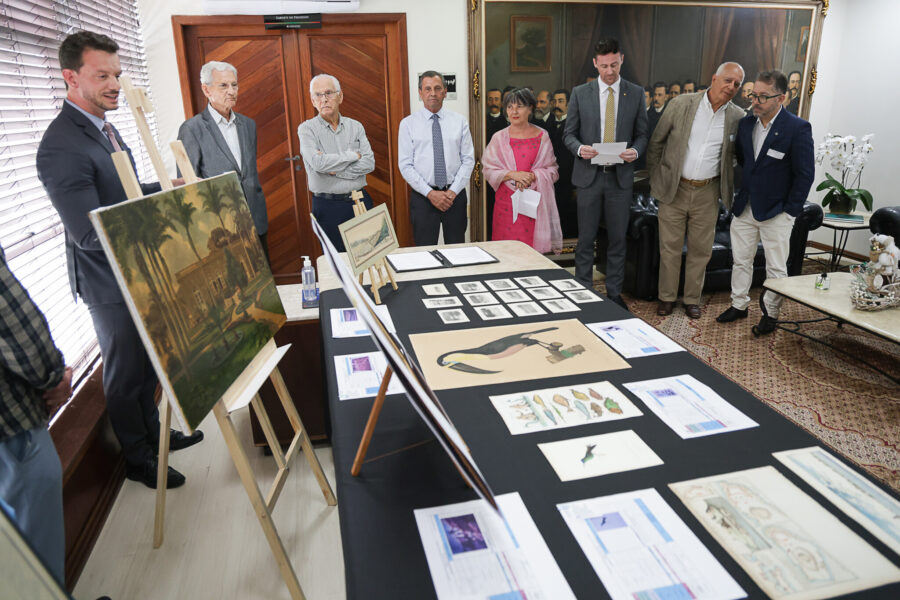 Alesc recebe um dos maiores acervos culturais de sua história