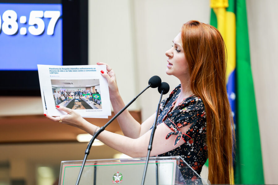 - Deputada Ana Caroline Campagnolo (PL)