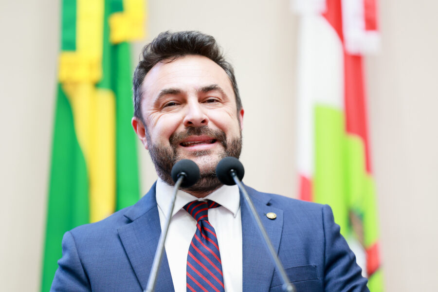 - Deputado Marcius Machado (PL)