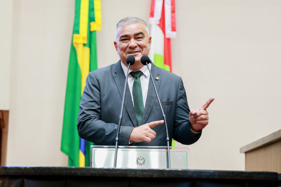 - Deputado Sargento Lima (PL)
