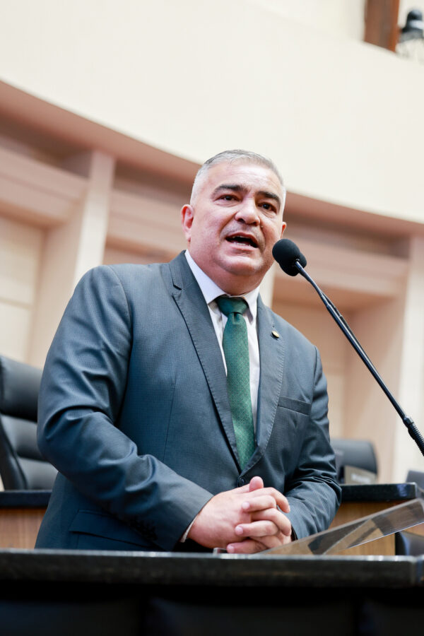 - Deputado Sargento Lima (PL)