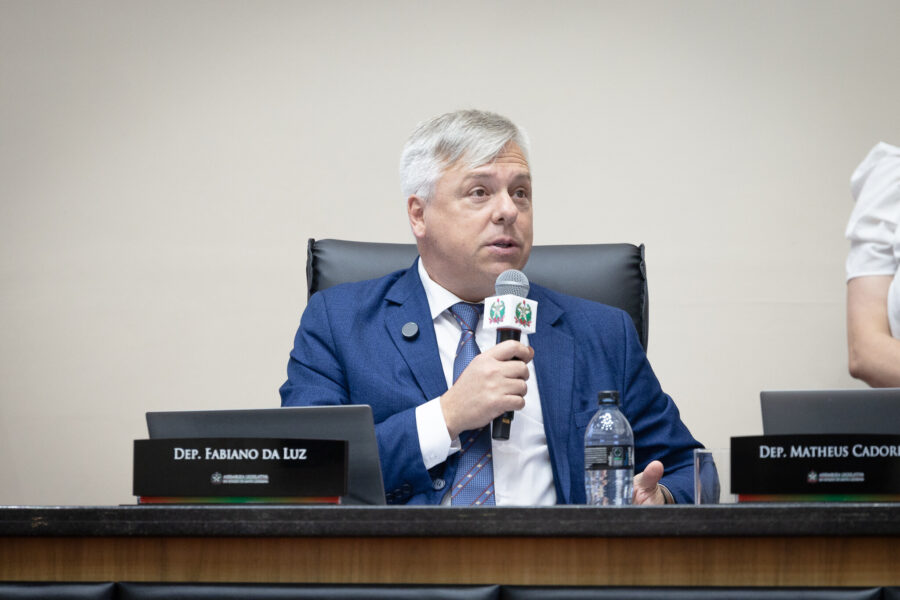 - Deputado Fabiano da Luz (PT)