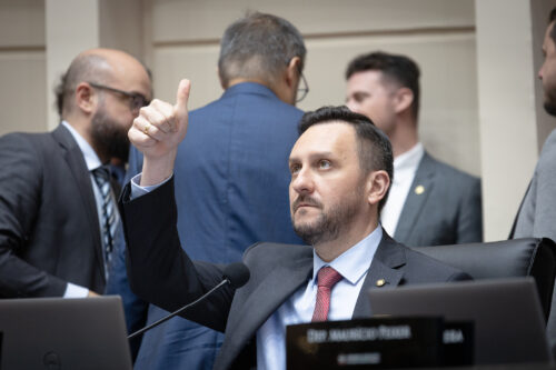 - Deputado Pepê Collaço (PP)
