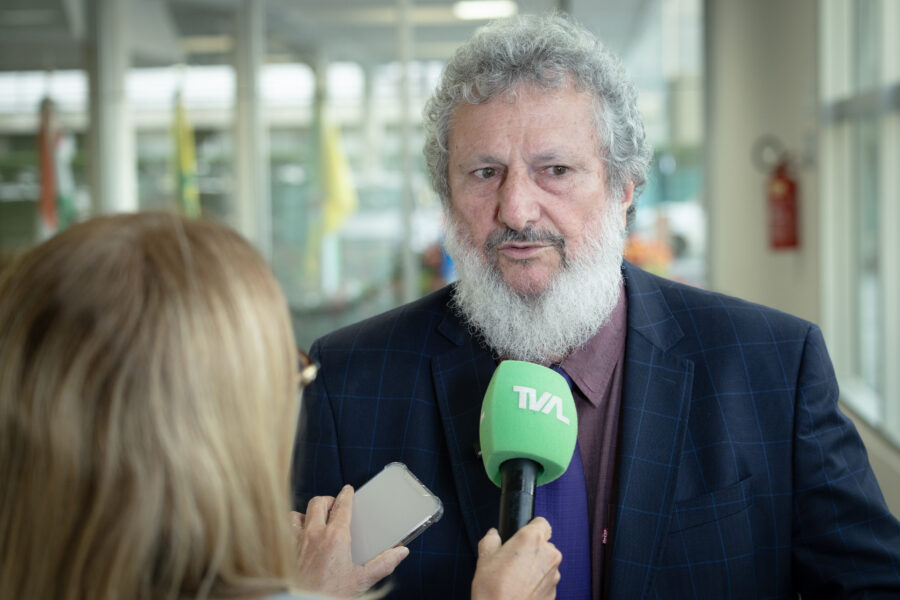 Deputado Padre Pedro Baldissera.