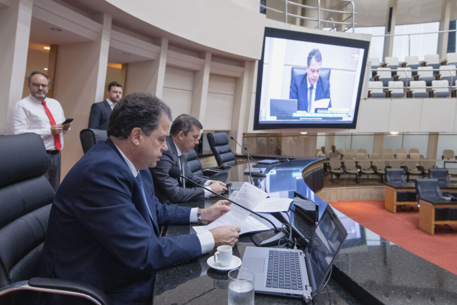 - Deputado Rodrigo Minotto (PDT) 
 - Deputado Camilo Martins (Podemos)