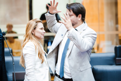 - Deputada Paulinha (Podemos)
 - Deputado Alex Brasil (PL)