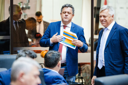 - Deputado Ivan Naatz (PL)
