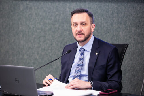 - Deputado Pepê Collaço (PP)