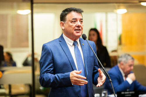 - Deputado Maurício Peixer (PL)