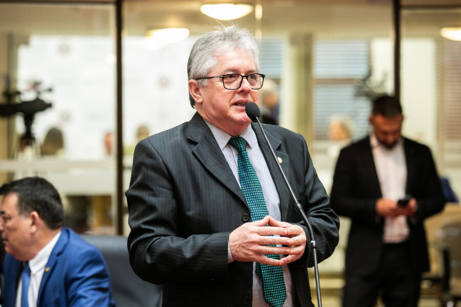 - Deputado Tiago Zilli (MDB)